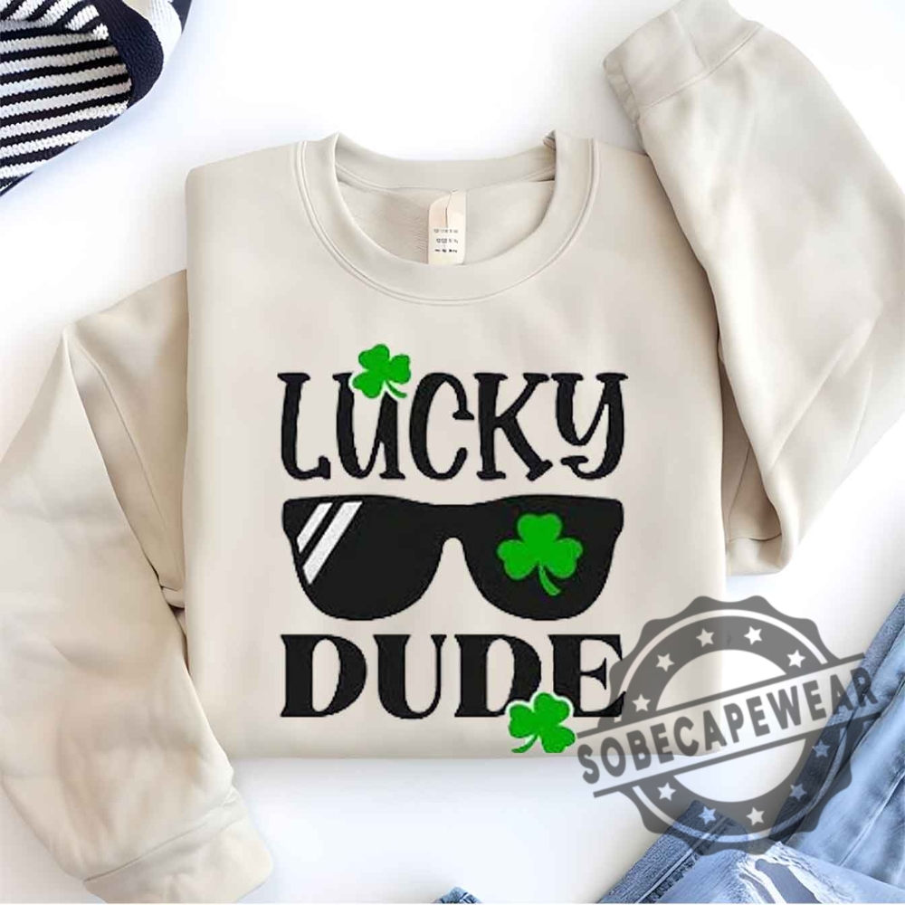 Shein Toddler Boys St. Patricks Day Sunglasses Clover Graphic Print Unisex Shirt Tshirt Sweatshirt Hoodie